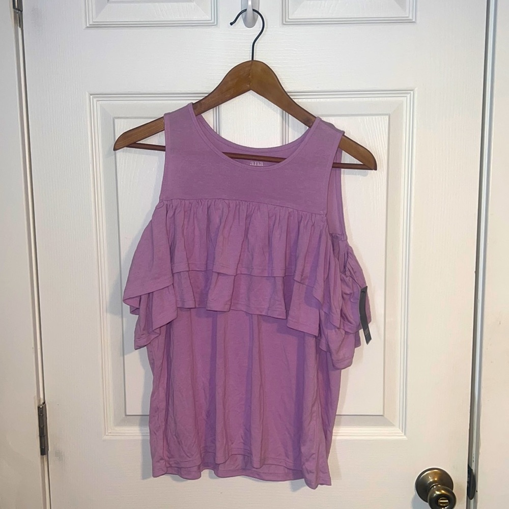 A.N.A. Lavender Cold Shoulder Top Size Medium